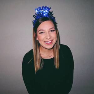 Meet your Posher, Brooke